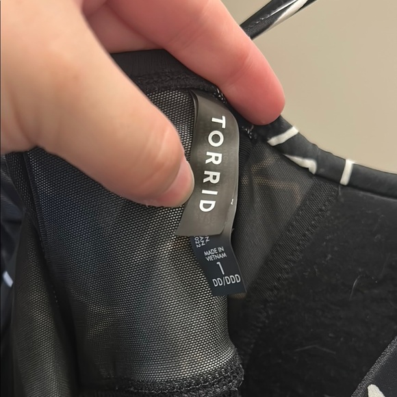 Torrid Tankini Swim Top - Picture 2 of 3